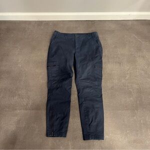 Athleta Blue Ankle Cropped Cargo Style‎ Pants Size 10